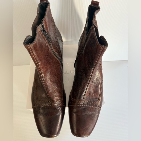 PAUL GREENE Leather Booties - Picture 2 of 10